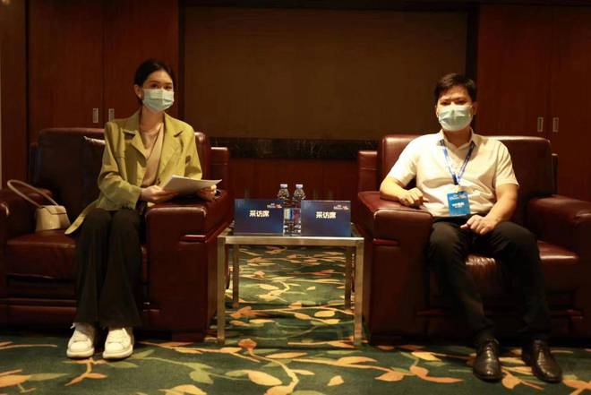 專(zhuān)訪(fǎng)買(mǎi)一壇酒總監(jiān)陸振林 小富快送，打通社區(qū)配送最后100米距離，酒類(lèi)零售